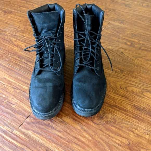 Timberland black boots - Picture 2 of 4